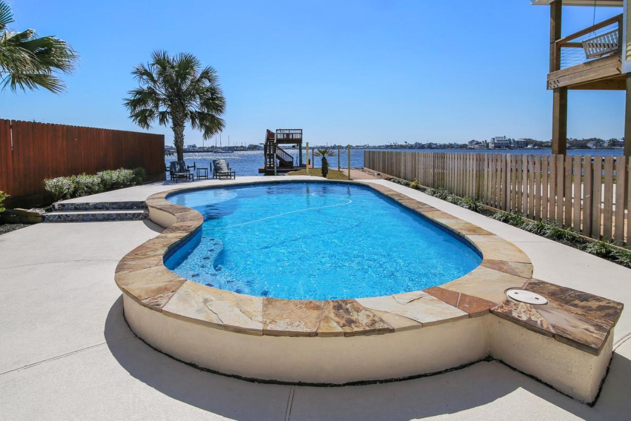 Pool Days And Dock Nights Villa Galveston Luaran gambar