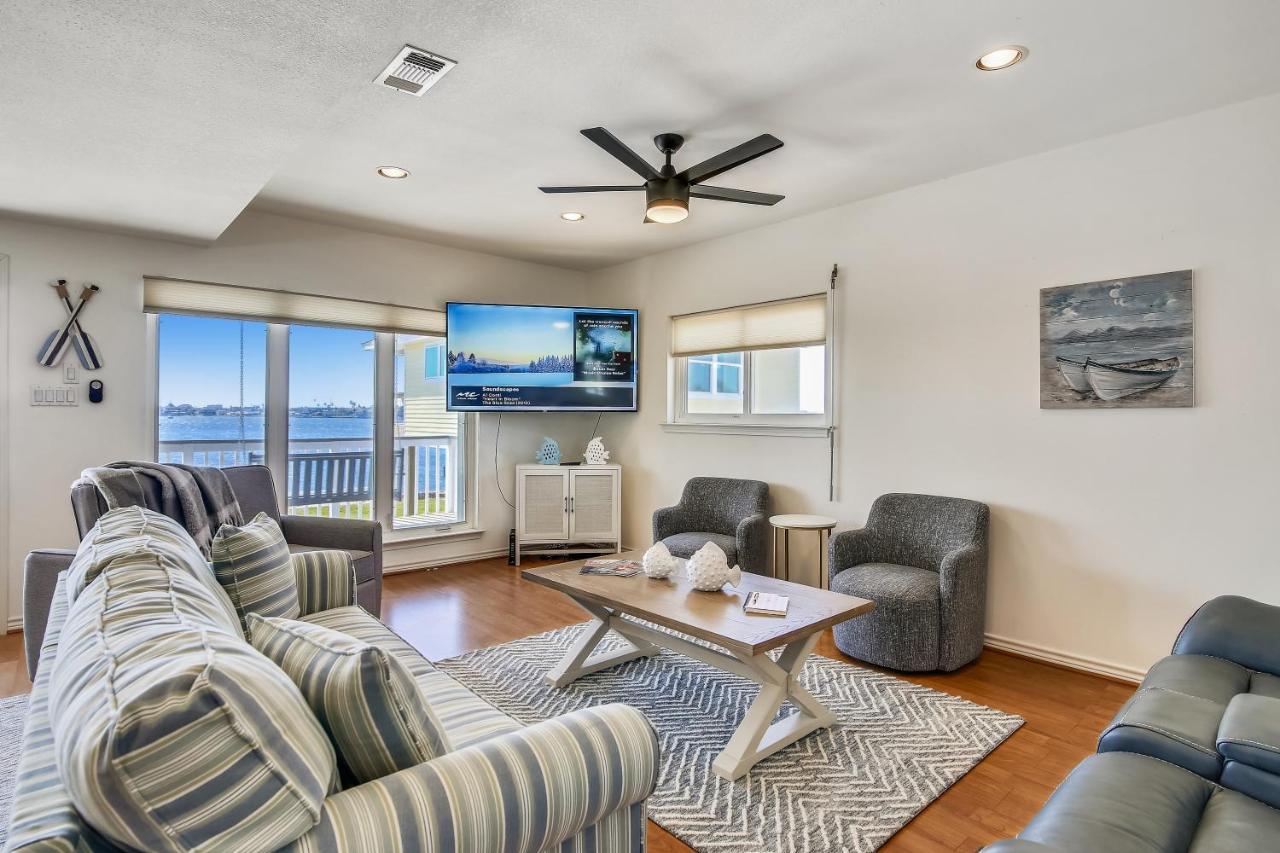 Pool Days And Dock Nights Villa Galveston Luaran gambar