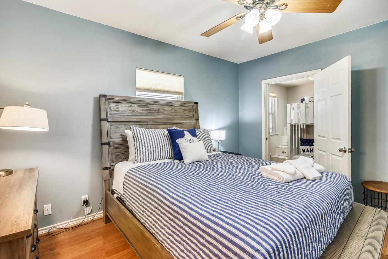 Pool Days And Dock Nights Villa Galveston Luaran gambar