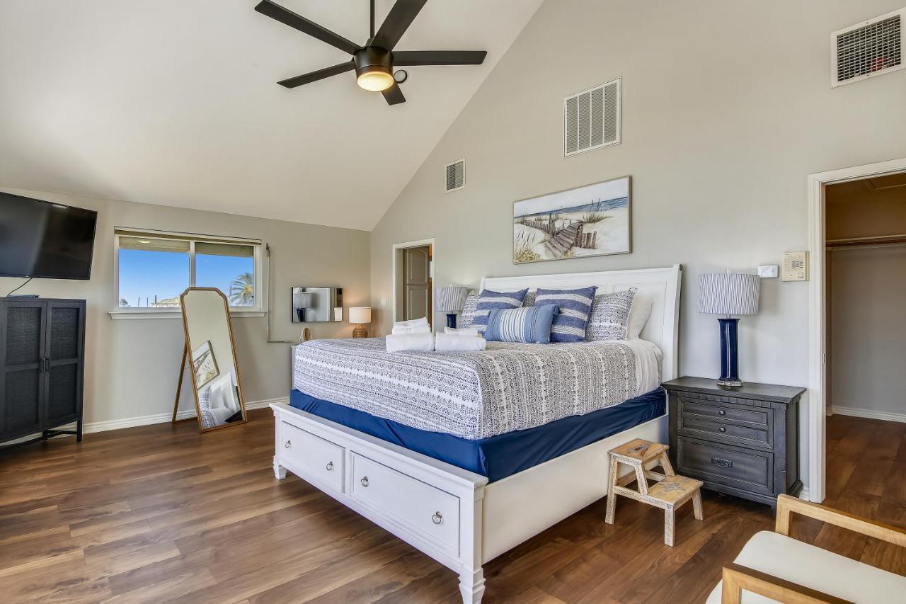 Pool Days And Dock Nights Villa Galveston Luaran gambar